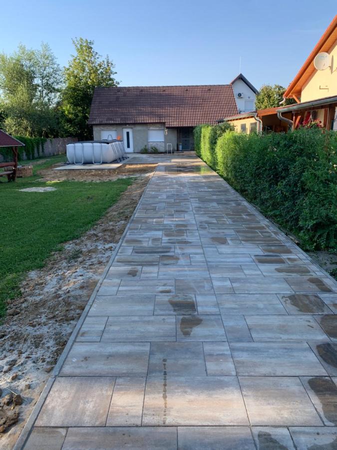 Balatonmáriafürdő nyaraló Balatonmariafurdo Exterior foto
