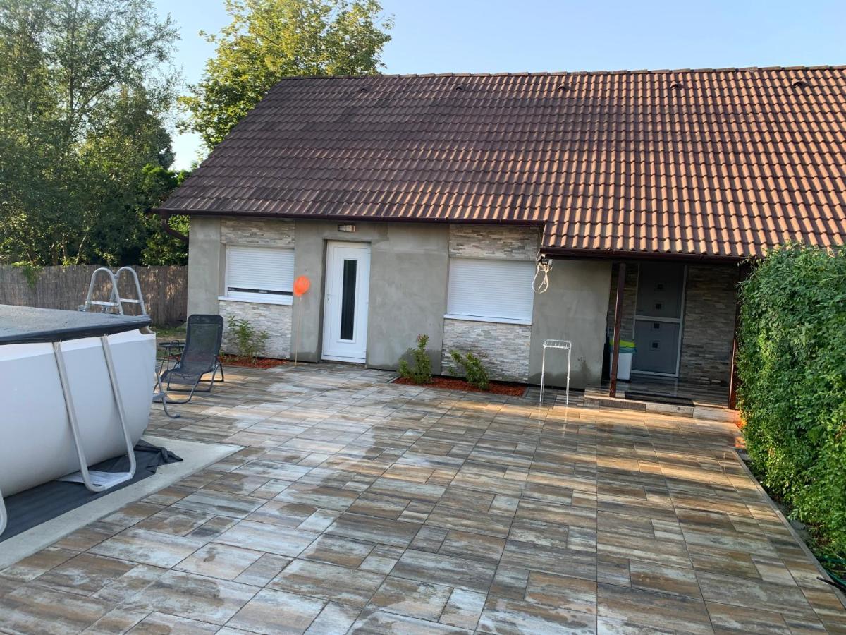 Balatonmáriafürdő nyaraló Balatonmariafurdo Exterior foto